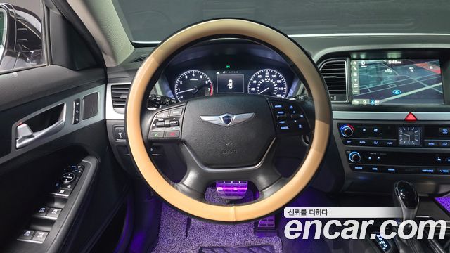Hyundai Genesis 2015 — photo 13