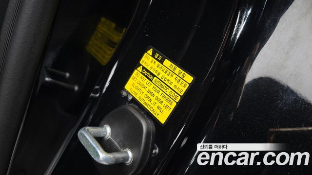Hyundai Genesis 2015 — photo 19