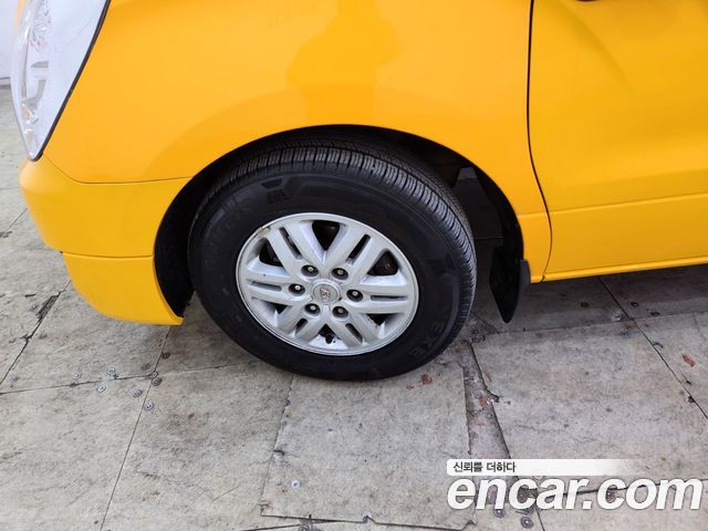Hyundai Starex 2017 — photo 4