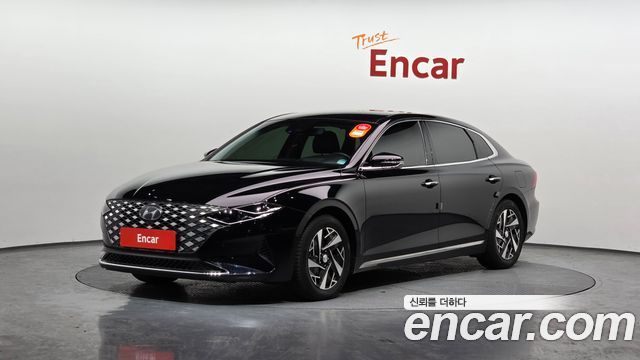 Hyundai Grandeur 2023 — photo 1