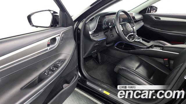 Hyundai Grandeur 2023 — photo 11
