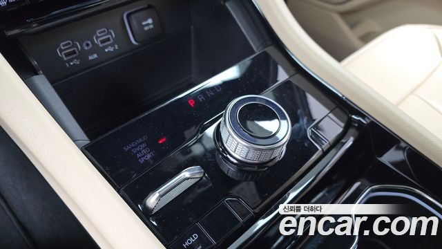 Jeep Cherokee 2023 — photo 9