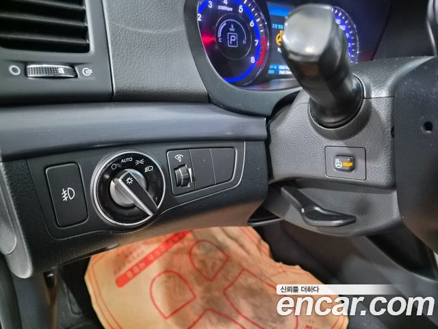 Hyundai i40 2012 — photo 12