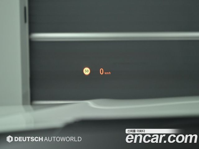 BMW X5 2018 — photo 17