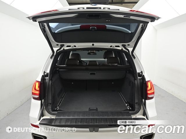 BMW X5 2018 — photo 19