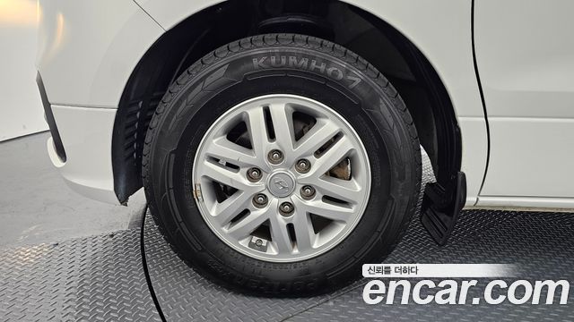Hyundai Starex 2021 — photo 5