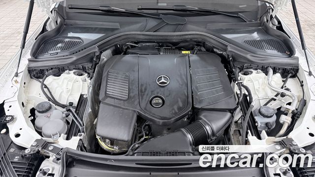 Mercedes-Benz GLC-Class 2024 — photo 6
