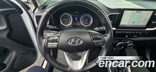 Hyundai Venue 2022 — photo 7