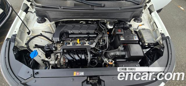Hyundai Venue 2022 — photo 18