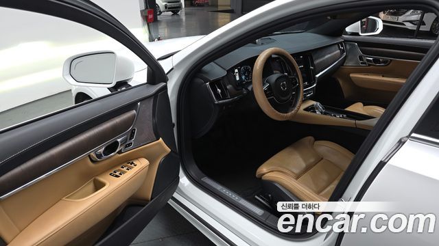 Volvo S90 2021 — photo 10
