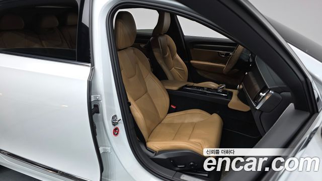 Volvo S90 2021 — photo 12