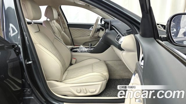 Genesis G70 2018 — photo 11