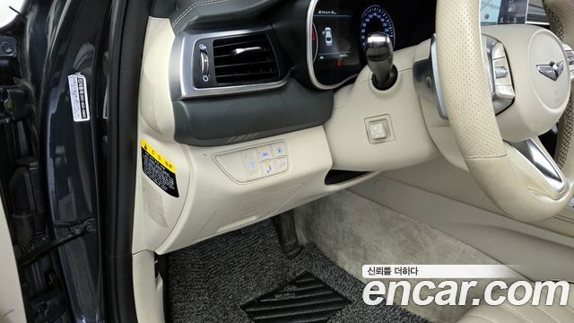 Genesis G70 2018 — photo 18