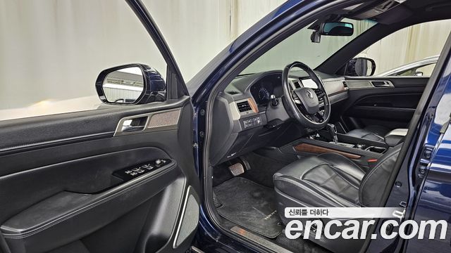 KG Mobility Rexton 2018 — photo 10