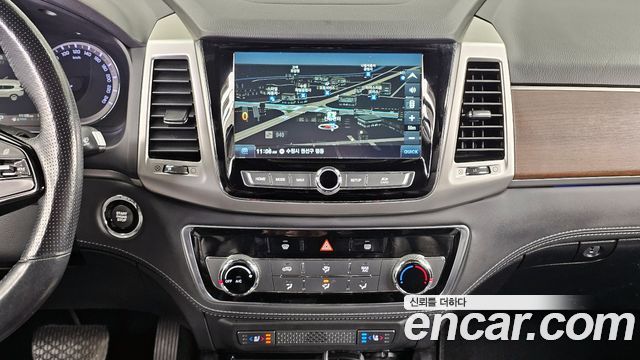 KG Mobility Rexton 2018 — photo 14