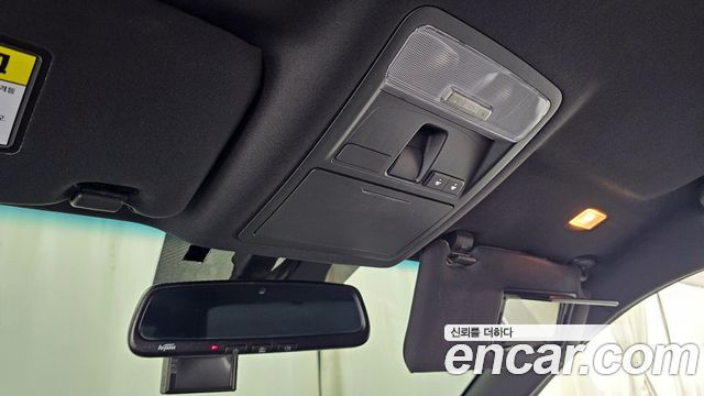 KG Mobility Rexton 2018 — photo 17
