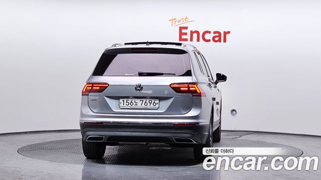 Volkswagen Tiguan 2020 — photo 4
