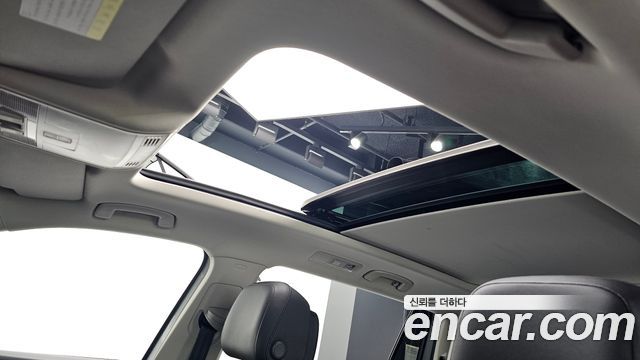 Volkswagen Tiguan 2020 — photo 16