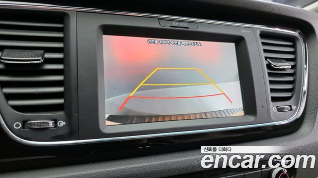 Kia Canival 2019 — photo 17