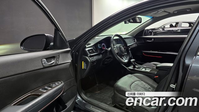 Kia K5 2019 — photo 11