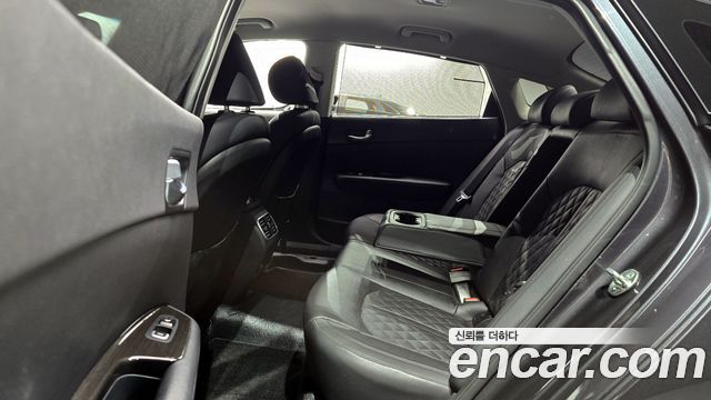 Kia K5 2019 — photo 12