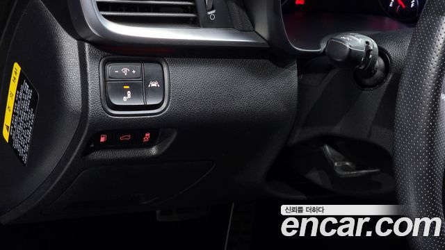 Kia K5 2019 — photo 14