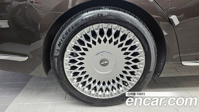 Genesis G90 2019 — photo 5