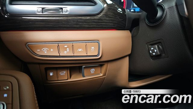 Genesis G90 2019 — photo 16