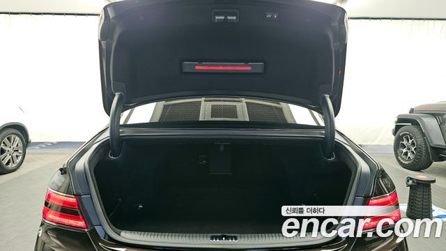 Genesis G90 2019 — photo 20
