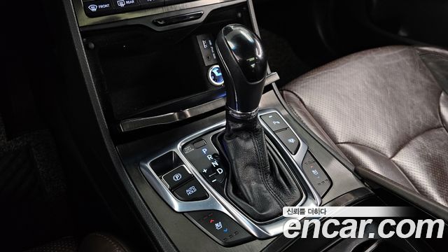 Hyundai Grandeur 2015 — photo 9