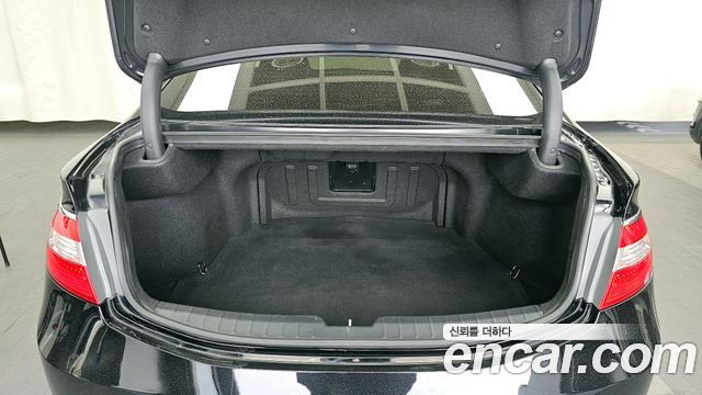Hyundai Grandeur 2015 — photo 20