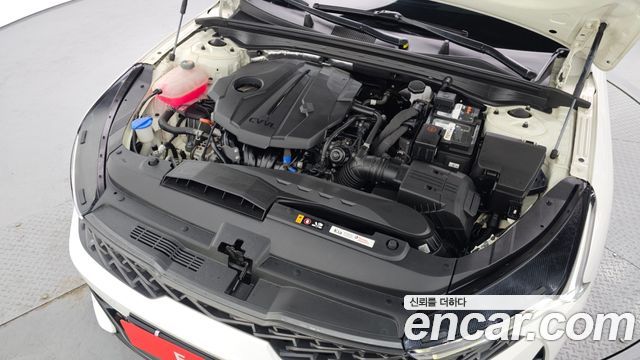 Kia K5 2022 — photo 6