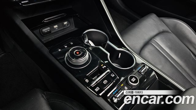 Kia K5 2022 — photo 9