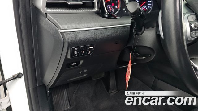 Kia K5 2022 — photo 18