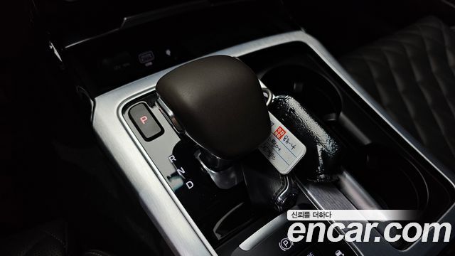 Kia Stinger 2023 — photo 9