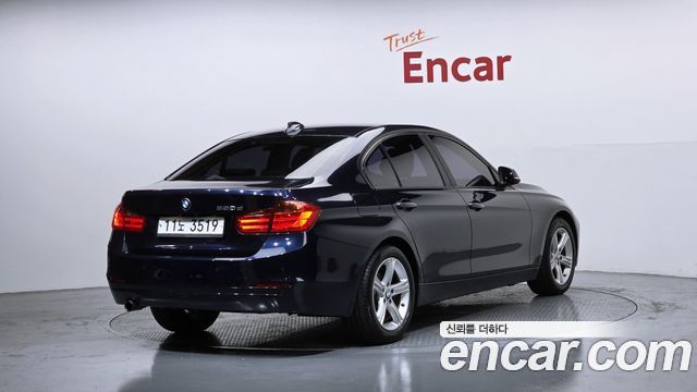 BMW 3-Series 2015 — photo 2