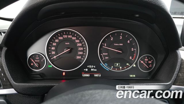 BMW 3-Series 2015 — photo 8