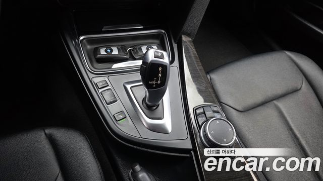 BMW 3-Series 2015 — photo 9