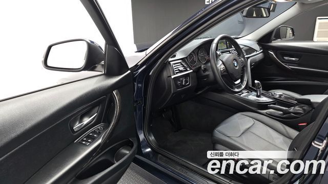 BMW 3-Series 2015 — photo 11