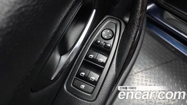 BMW 3-Series 2015 — photo 17