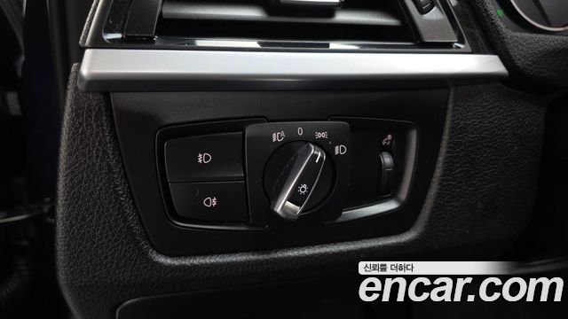 BMW 3-Series 2015 — photo 20