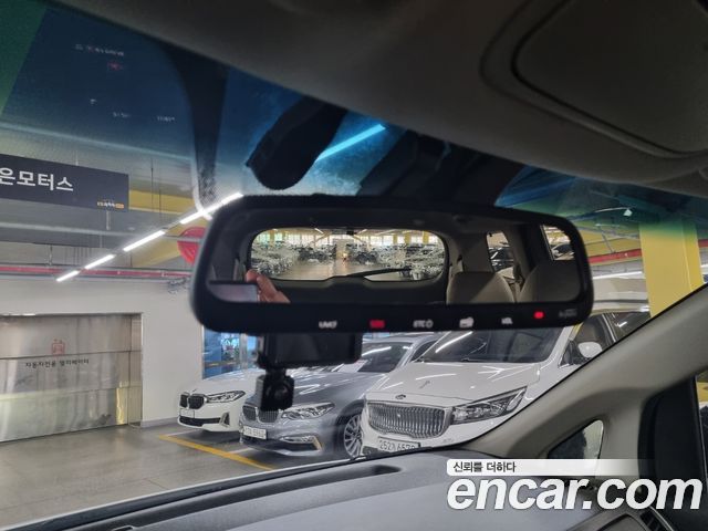 Kia Canival 2019 — photo 15