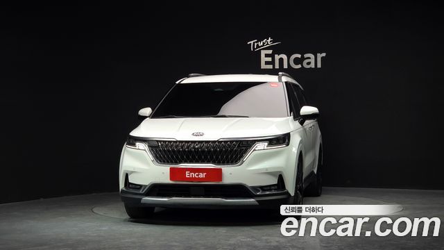 Kia Canival 2021 — photo 3