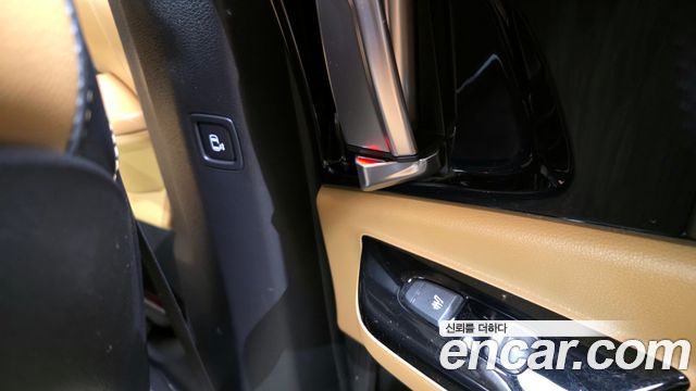 Kia Canival 2021 — photo 19