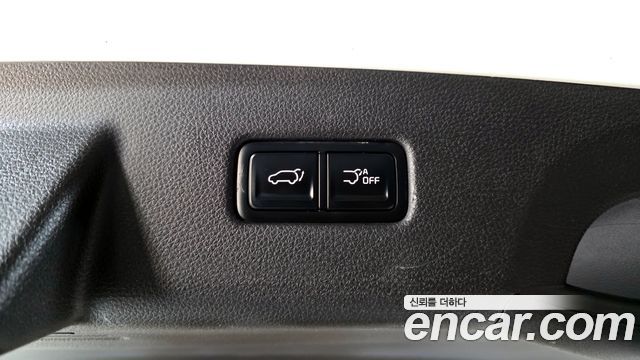 Kia Canival 2021 — photo 20