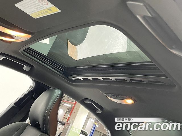 Volvo S60 2017 — photo 12