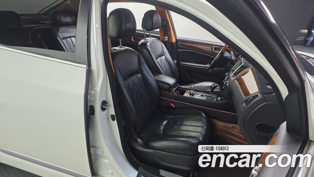 Hyundai Equus 2010 — photo 12
