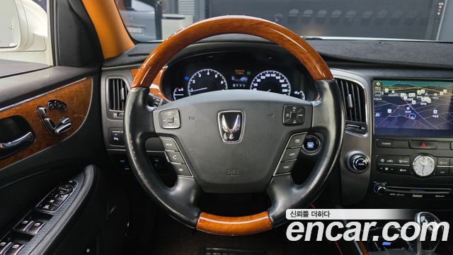 Hyundai Equus 2010 — photo 13