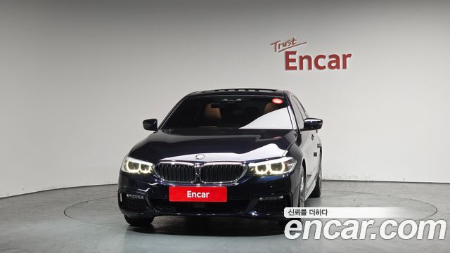 BMW 5-Series 2018 — photo 3