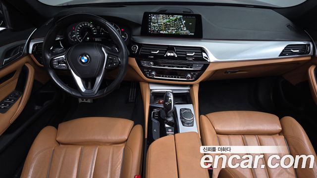 BMW 5-Series 2018 — photo 7
